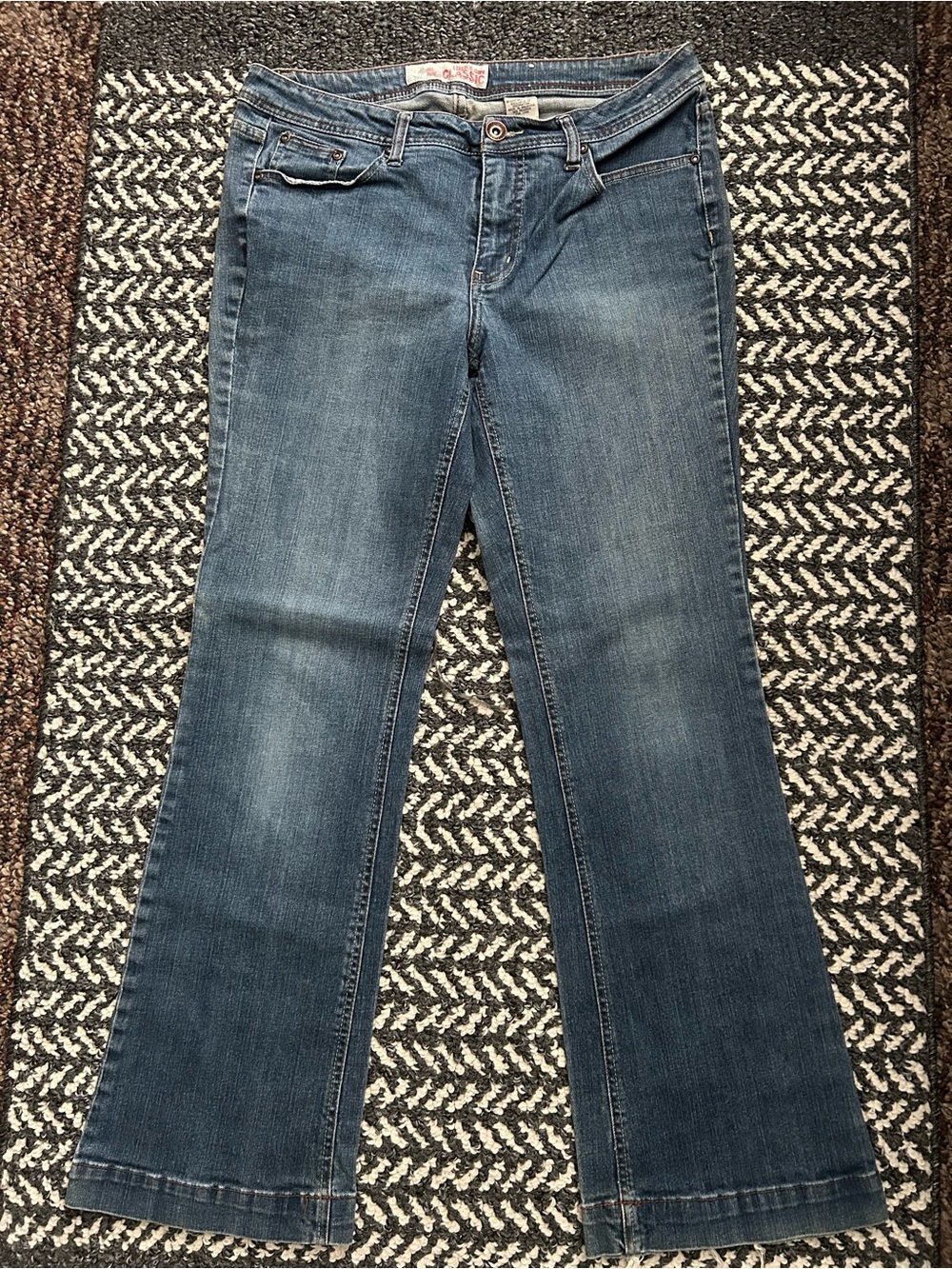 Faded Glory Classic Stretch Flare Women’s Blue Denim Jeans - Picture 1 of 7